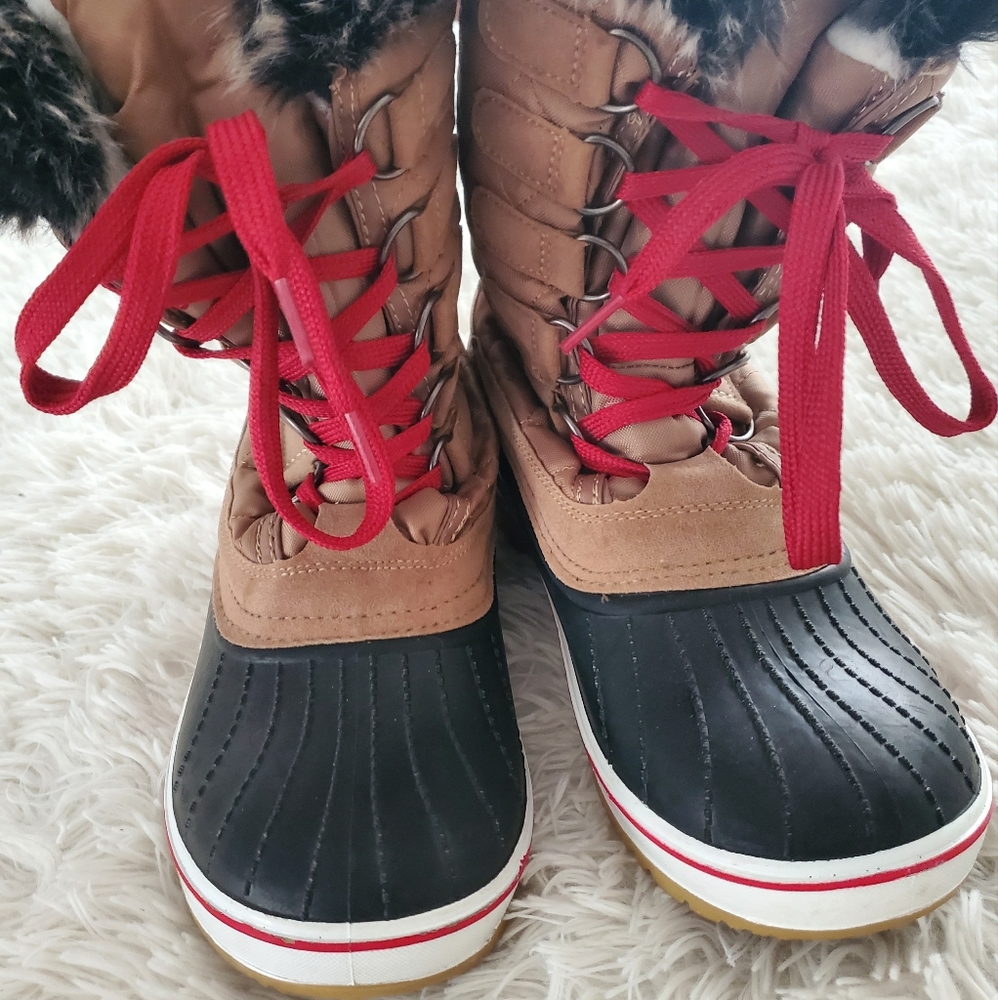 COPY - Woman's snow boots